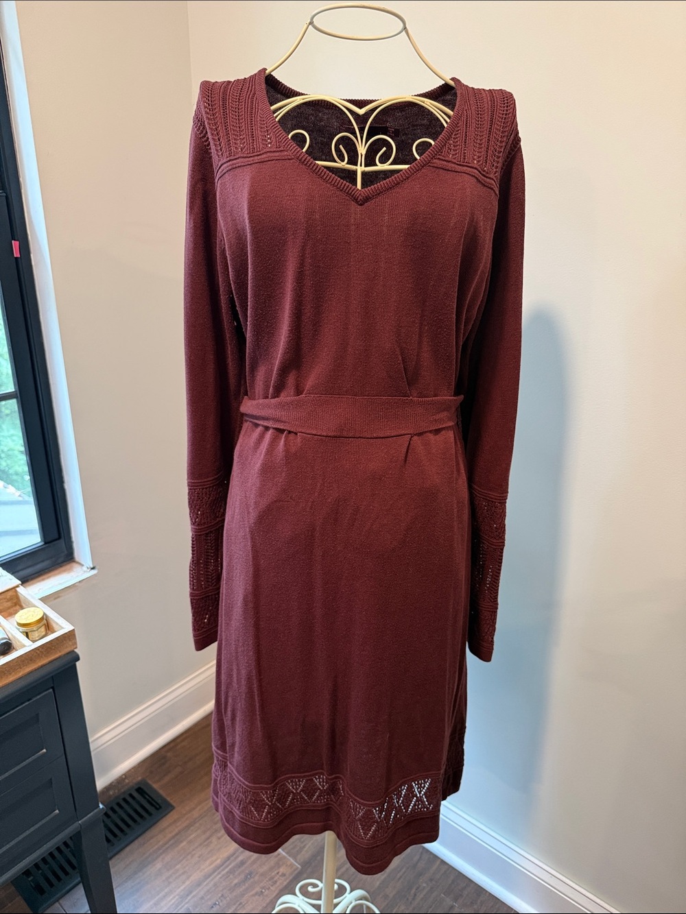 Prana Maroon V-Neck Long Sleeve Knit Dress with Waist Tie